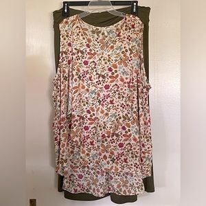 multi color flowy sleeveless top with pull on polyesters sage green flowy pants